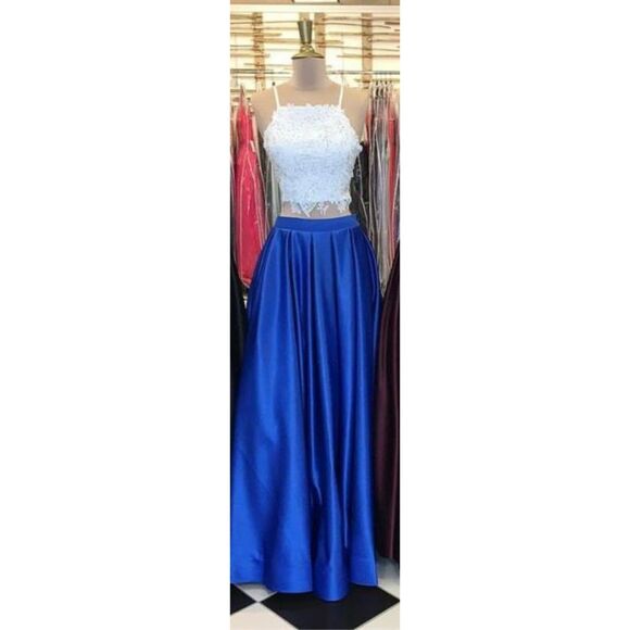 Dave & Johnny 2 pc formal dress- white / Royal blue skirt w/POCKETS -sz 3/4 - Picture 3 of 8